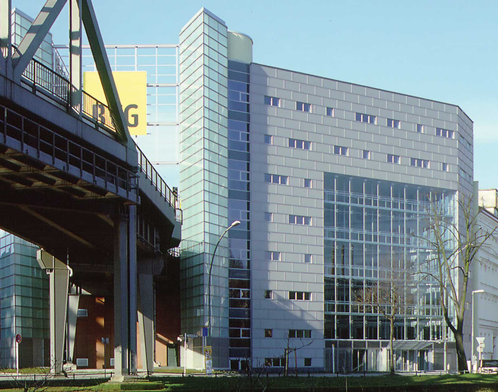 Bürogebäude der Berliner-Verkehrsbetriebe-Gesellschaft BVG, Berlin-Kreuzberg